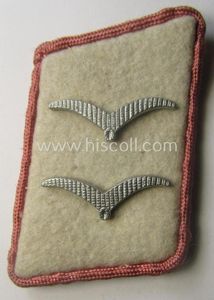 Single, white-coloured- (and/or bright-pink piped!) WH (Luftwaffe) collar-patch (ie. 'Kragenspiegel') …