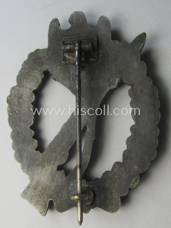 'Variant'-pattern, zinc- (ie. 'Feinzink'-) based example of an: 'Infanterie-Sturmabzeichen in Silber' being a maker- (ie. 'R.S.'-) marked example as produced by the Austrian maker (ie. 'Hersteller') 'Rudolf Souval' based in Wien (Vienna) — image 3