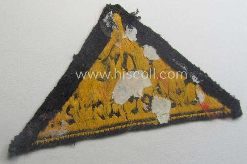 'HJ' ('Hitlerjugend') district-triangle (ie. 'Gebietsdreieck') entitled: 'Nord Niedersachsen' being a moderately used- ie. worn example that misses its 'RzM'-etiket — image 2