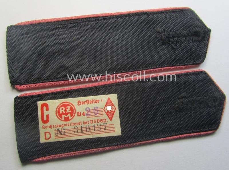 Pair of bright-pink-piped so-called: 'Motor-HJ'-shoulderstraps as was intended for a: 'Hitlerjunge' who served within the 'Bann 131' (131 = 'Bann Hamm' in the 'Gebiet West Westfalen' — image 3