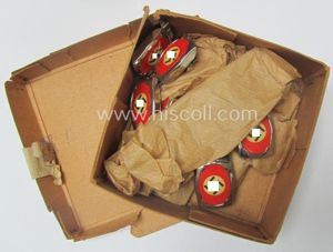 Attractive - and actually unusually seen! - smaller-sized, silver-toned (ie. …