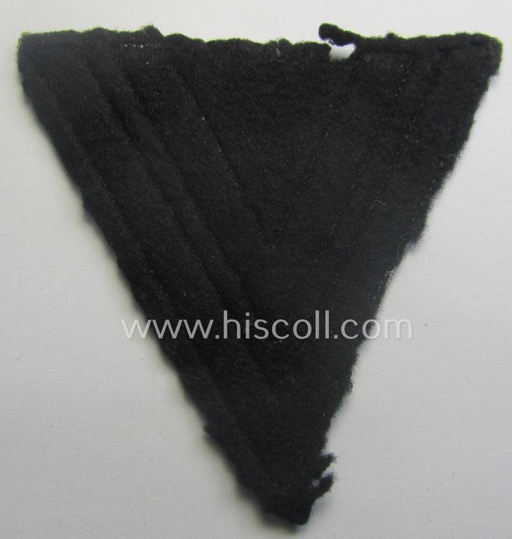 Clearly used- and/or tunic-removed, 2-pieced 'SS'- (ie. 'Waffen-SS'-) insignia-set comprising of a so-called: 'RzM'-type EM- (ie. NCO-) pattern arm-eagle and/or rank-chevron as was intended for usage by an: 'SS-Rottenführer' — image 6