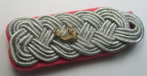 Single, WH (Heeres) 'cyphered' officers'-type shoulderboard as were intended for …