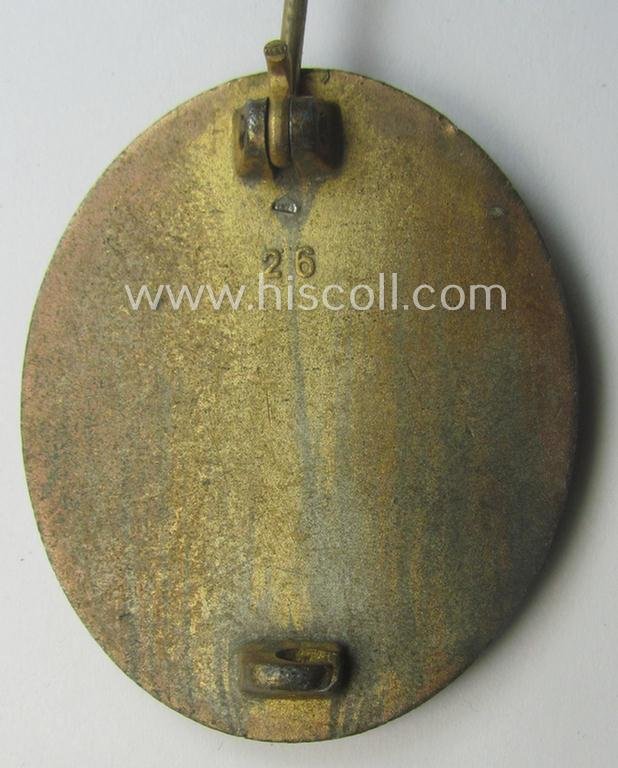 Zinc- (ie. 'Feinzink'-) based and/or clearly maker- (ie. '26'-) marked example of a 'Verwundeten-Abzeichen in Gold' (ie. golden-class wound-badge) as was produced by the maker: 'B.H. Mayer's Kunstprägeanstalt' — image 3