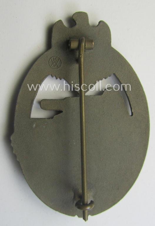 Superb - and hardly used- nor worn! - 'Panzerkampfabzeichen in Bronze' being a clearly maker- (ie. 'KWM'-) marked (and/or: typical zinc- ie. 'Feinzink'-based-) example as was procuced by the: 'Karl Würster'-company — image 4