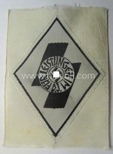 DJ- (ie. 'Deutsches Jungvolk'-) 'Leistungsabzeichen in Eisen in Stoff' that …