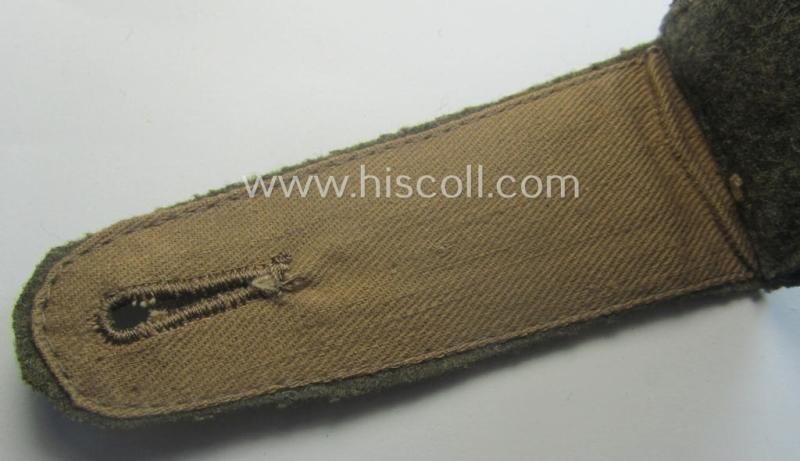 Single, RAD (ie. 'Reichsarbeitsdienst') NCO-type shoulderstrap (being of the 2nd pattern as used in the period between 1936-41) as was intended for an: 'RAD-Obertruppführer' (comparable with an: 'Unterfeldwebel'-rank) — image 5