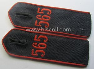 Pair of bright-red-piped, so-called: 'Allgemeine-HJ' (ie. Hitlerjugend) shoulderstraps as intended …