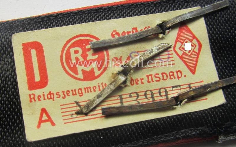 Pair of bright-red-piped, so-called: 'Allgemeine-HJ' (ie. Hitlerjugend) shoulderstraps as intended for usage by a: 'Hauptgefolgschaftsführer' who served within: 'Bann 565' (565 = 'Bann Spittal' in the 'Gebiet Südost Kärnten') — image 4