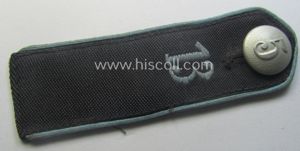 Single - and clearly worn - bright-blue-piped so-called: 'Flieger-HJ'-shoulderstrap as …