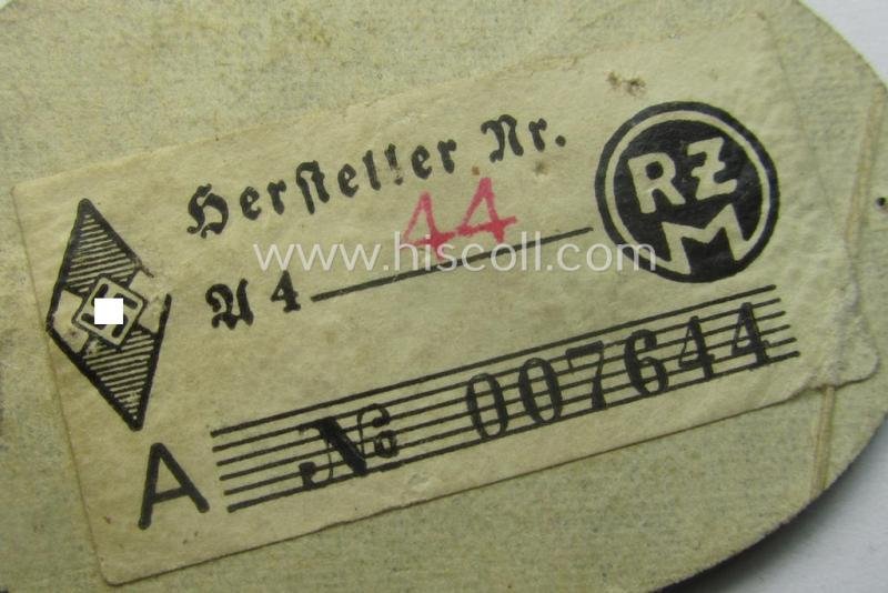 Early-period, HJ/BDM (ie. 'Hitlerjugend'/'Bund Deutscher Mädel') trade- or: specialist-armbadge as executed in machine-embroidered pattern as was intended for usage by a: 'Feldscher' (or: medical orderly) still retaining its period 'RzM'-etiket — image 3