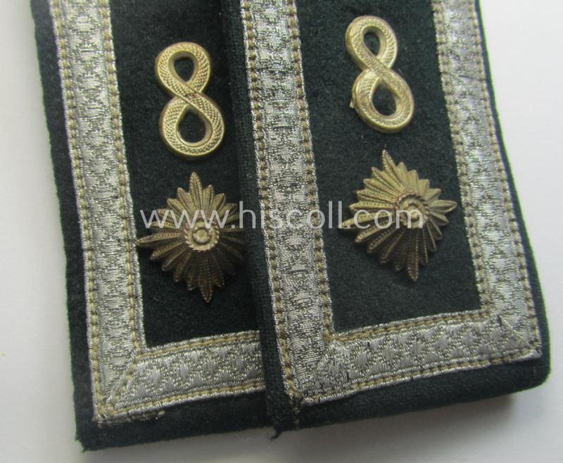 Pair of WH (Heeres), 'cyphered', so-called: 'M36'-pattern and/or pointed-styled (ie. generic-styled!) NCO-type shoulderstraps: 'Feldwebel des Panzerjäger-Abtlgs. 8' — image 2