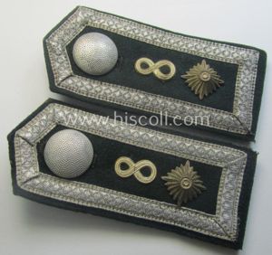 Pair of WH (Heeres), 'cyphered', so-called: 'M36'-pattern and/or pointed-styled (ie. …