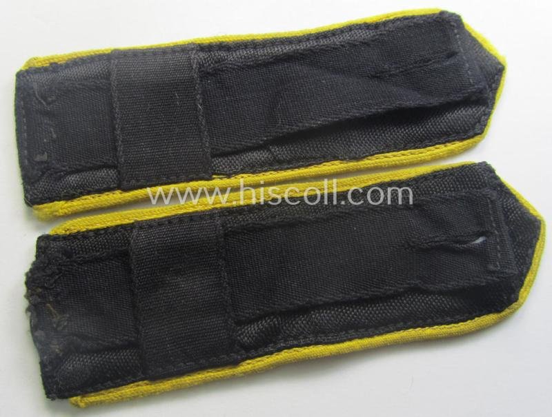 Pair of bright-yellow-piped, so-called: 'Nachrichten-HJ'- (ie. signals'-'HJ'-) shoulderstraps as was intended for usage by a: 'HJ-Junge' who served within the: 'Bann 39' (39 = 'Bann Düsseldorf' in the 'Gebiet West Düsseldorf') — image 3