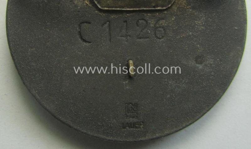 Very unusual - and rarely encountered! - DRK nurses'-badge entitled: 'Schwesternschaft der Reichshauptstadt' being a multi-piece-contructed example showing a low bearers'-number: ('C1426') and/or makers'-designation ie. logo ('Lauer') — image 4