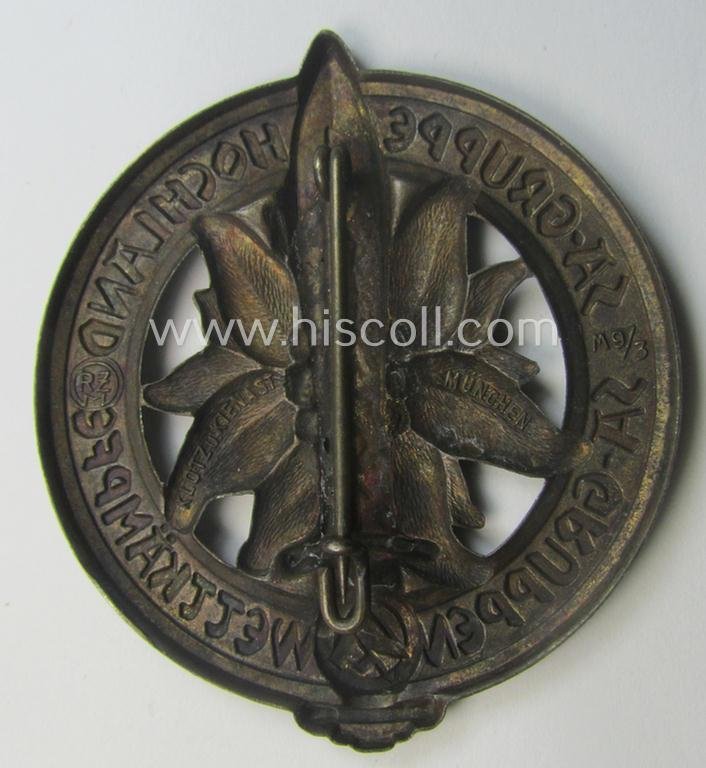 Commemorative, copper-toned- and zinc-based, SA-related 'tinnie', being a maker- (ie. 'Klotz u. Kienast'-) marked example depicting an 'Edelweiss'-flower, sword and SA-logo surrounded by the text: 'SA-Gruppe Hochland - SA-Gruppenwettkämpfe 1939' — image 2