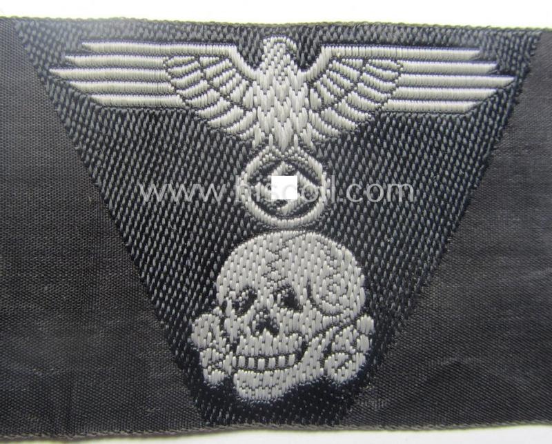 Waffen-SS black-coloured M43-pattern 'Panzer'-cap-trapezoid as executed in 'BeVo'-weave-pattern as was specifically intended for usage on the M43-model field-caps (ie. 'Einheitsfeldmützen') — image 2
