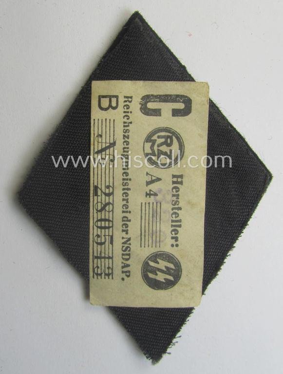 'SS'-related sleeve-diamond (ie.: 'Ärmelraute o. Schiessauszeichnung der 1. Stufe für Scharfschützen') being a very detailed- and hand-embroidered example that still retains its period, paper-based: 'RzM-Etiket' — image 2