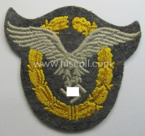 Machine-embroidered example of a WH (Luftwaffe) so-called: 'Gemeinsames Flugzeugführer- u. …