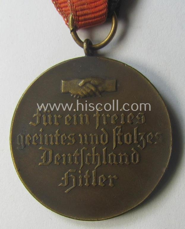 Darker-bronze-toned commemorative-medal (ie. 'Erinnerungs-Medaille') entitled: 'Hindenburg - Hitler - 30.1.1933 - 5.3.1933' and that comes mounted onto its period ribbon showing an interwoven swastika-device — image 5