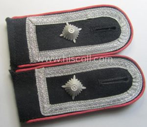 Superb pair of WH (Heeres) NCO-type shoulderstraps for usage by …