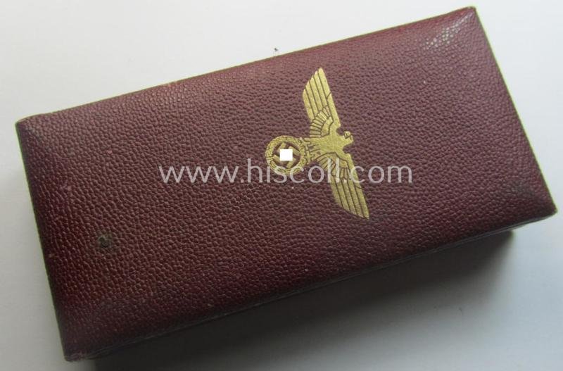 Hardly used, WH Czech-occupation- (ie. 'Anschluss'-) medal: '1. Oktober 1938' that comes stored in its bordeaux-red-coloured- and/or non-maker-marked etui as issued — image 5