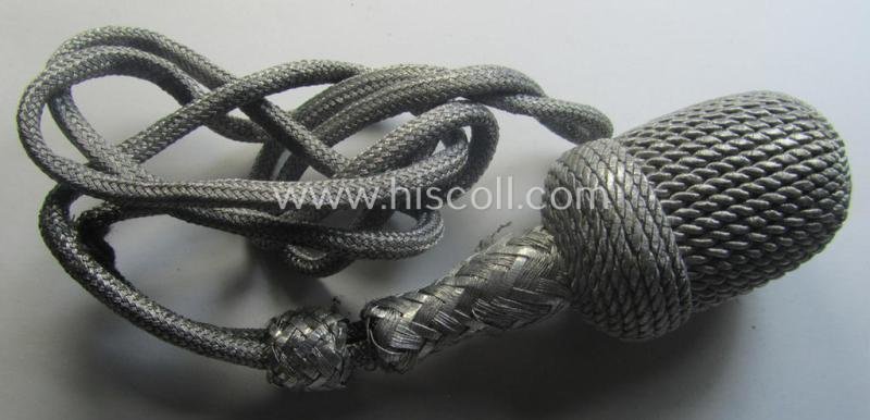 Attractive - and only moderately used! - example of a 'standard-issued'-pattern, so-called: WH (Heeres) dagger-knot (ie. 'Portepee für Heeres-Offiziersdolch') — image 3