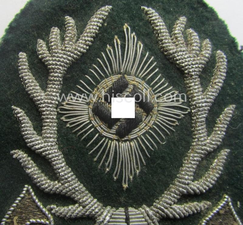 Interesting - and with certainty fairly rarely seen! - neatly hand-embroidered, so-called: 'Reichsbund Deutsche Jägerschaft' (ie. 'DJV') arm-patch (ie. 'Ärmelabzeichen') — image 2
