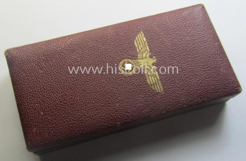 Hardly used, WH Czech-occupation- (ie. 'Anschluss'-) medal: '1. Oktober 1938' that comes stored in its bordeaux-red-coloured- and/or non-maker-marked etui as issued — image 6