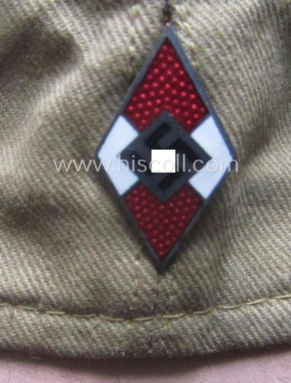 Early-pattern, HJ (ie. Hitlerjugend) beige- (ie. tan-) coloured, 'M34'-pattern side-cap (ie. 'Schiffchen o. Sommermütze nach Vorschrift der RJF') being a minimally used example — image 2