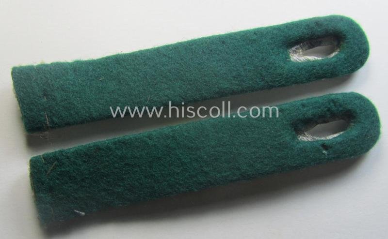 Pair of WH (Luftwaffe) officers'-type shoulderboards as intended for a medium-ranked administrative-official ie. officer and: 'Leutnant' (or: 'Beambte des mittleren Dienstes') — image 3