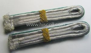 Pair of WH (Luftwaffe) officers'-type shoulderboards as intended for a …