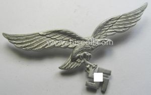 Minimally worn, WH (Luftwaffe) EM/NCO-pattern visor- (ie. 'Schirmmützen'-) cap-eagle being …