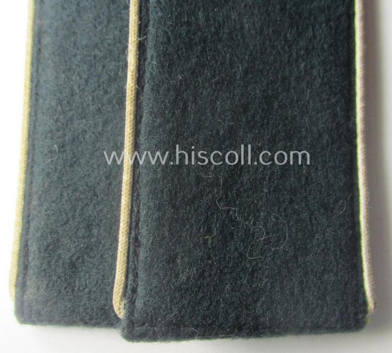 Pair of fully matching - typical tailor-made! - WH (Heeres), early- (ie. pre-) war-period- (ie. 'M40'-pattern) EM-type shoulderstraps: 'Soldat der Infanterie-Trpn.' — image 2