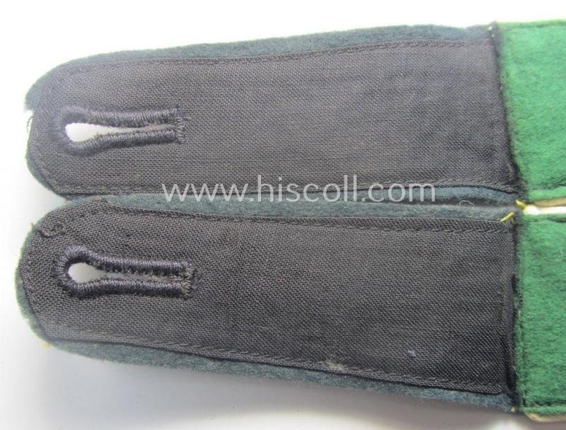 Pair of fully matching - typical tailor-made! - WH (Heeres), early- (ie. pre-) war-period- (ie. 'M40'-pattern) EM-type shoulderstraps: 'Soldat der Infanterie-Trpn.' — image 5