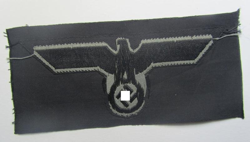 Later- (ie. mid-war-) period, WH (Heeres) 'Panzer'-type breast-eagle (ie. 'Brustadler für Panzertruppen') being a 'virtually mint- ie. unissued' example as executed in bluish-grey-coloured linnen on a black-coloured background — image 3