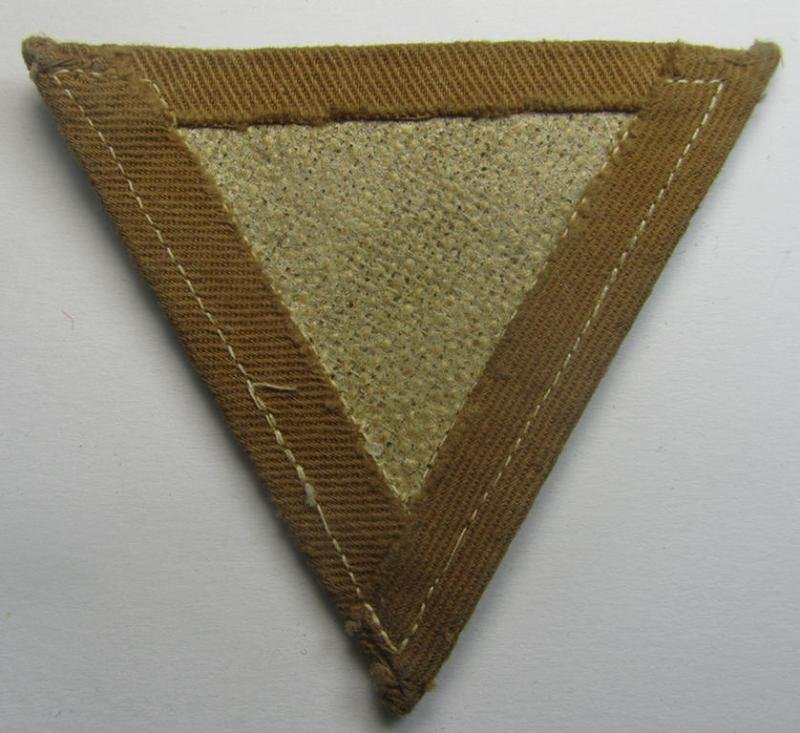 Attractive - and actually scarcely encountered! - piece of SA- (ie. 'Sturmabteilungen') related arm-insignia, being a so-called: 'Ehrenwinkel für Altgediente Kämpfer o. Angehörigen der SA' (ie. honor-chevron for old campaigners) — image 3