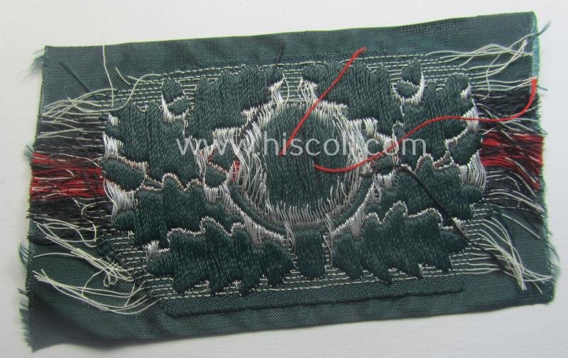 WH (Heeres) officers'-type cocarde (as executed in so-called: 'flat-wire'- ie. 'BeVo'-weave pattern) as was specifically intended for usage on the: 'Knautschmützen o. Alter-Art-Schirmmützen' ie. visor-caps — image 2