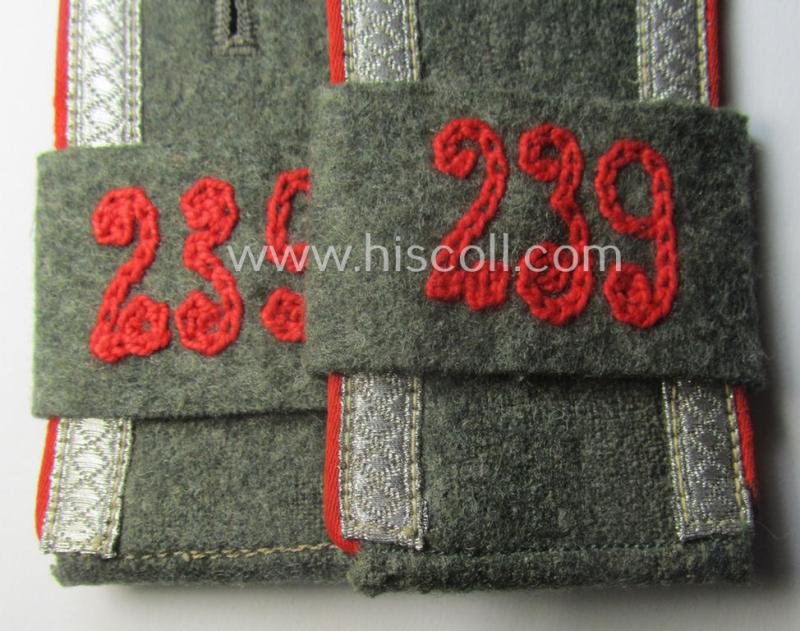 Pair of mid-war-period, so-called: 'M41 o. M43'-pattern, WH (Heeres) NCO-type shoulderstraps that comes with its accompanying 'Überschube'-pair as was intended for an: 'Unterwachtmeister des Artillerie-Rgts. 239' — image 2