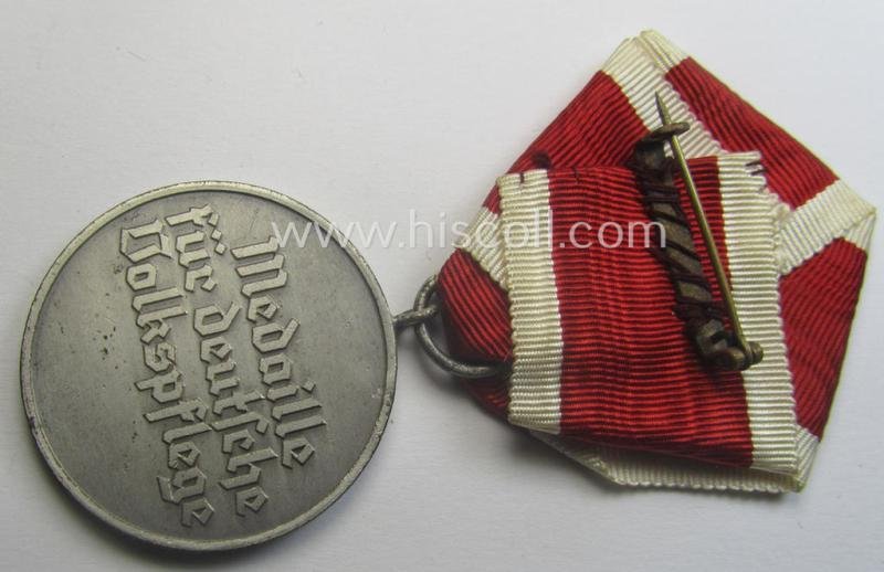 Unusually period-folded, single-pieced and non-detachable, medal-bar (ie. 'Orden- o. Einzelspange') showing a: 'Deutsche Volkspflege'- (ie. civil-service-) medal — image 4