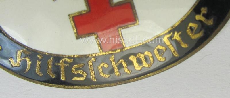 Superb - and rarely seen! - DRK (ie. 'Deutsches Rotes Kreuz') so-called: nurses'-badge entitled: 'Hilfsschwester' being an oval-shaped- and/or maker-marked specimen showing an engraved bearers'-number: ('96') and towns'-name: 'Karlsruhe' — image 2