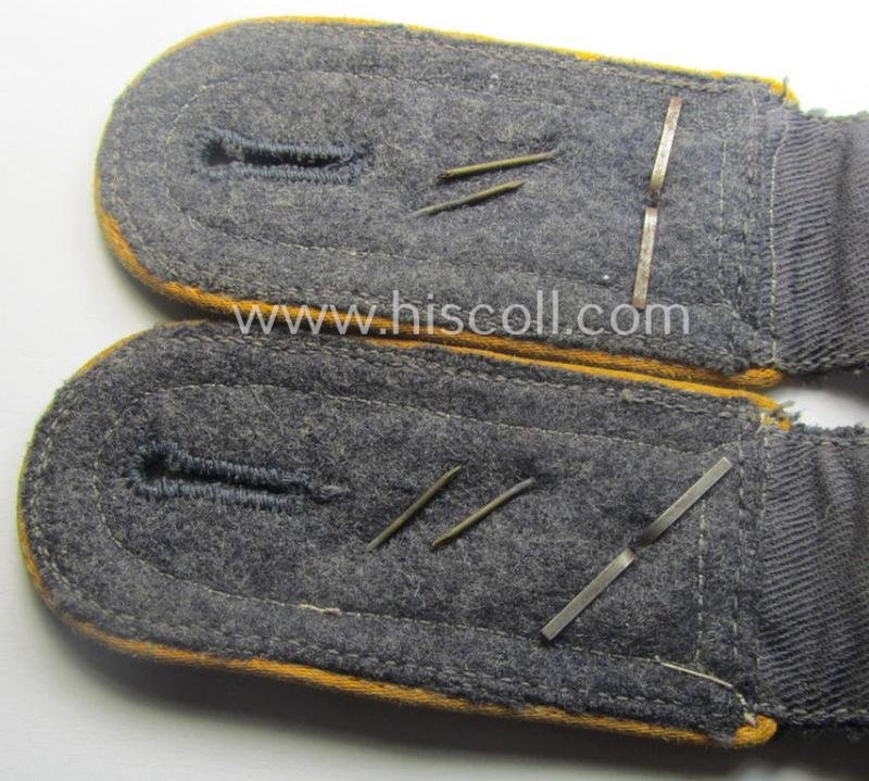 Pair of WH (Luftwaffe) 'cyphered', NCO-type shoulderstraps: 'Feldwebel der Flieger o. FJ-Truppen u. Mitglied einer Kriegsschule' — image 4