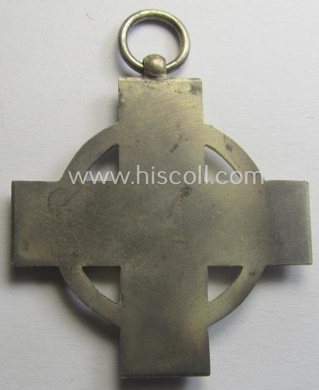 Fully complete, 'Feuerwehr-Ehrenzeichen der II. Stufe' that comes together with its shortened piece of ribbon (ie. 'Bandabschnitt') and (rarely seen!) period, 'Zellstoff'-based pouch as issued and/or recently found — image 5