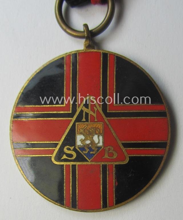 Superb - and very nicely preserved! - Dutch NSB-party-related: 'Marschmedaille' being a multi-coloured, enamelled specimen that was issued to commemorate participation in the: 'NSB - Hou Zee - Jaarlijkse Afstandmarsch 1935' — image 2