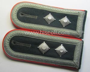 Pair of WH (Heeres) early-war-period- (ie. 'M40'-pattern) NCO-type shoulderstraps as …