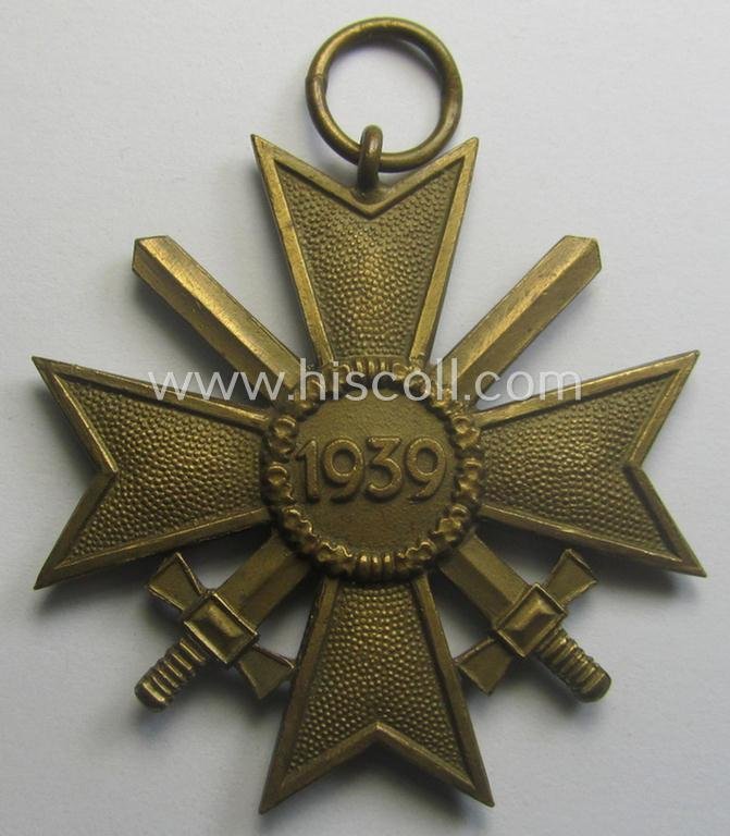 Fully matching medal-set: 'KvK 2. Klasse m. Schwn.' being a clearly maker- (ie. '101'-) marked specimen that comes in its ('variant'-pattern!) pouch by the 'Hersteller': 'Rudolf Tham - Gablonz a. N.' — image 3