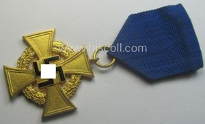 'Treuedienst Ehrenzeichen 1. Klasse' (or: golden-class, civil loyal-service-medal as intended …