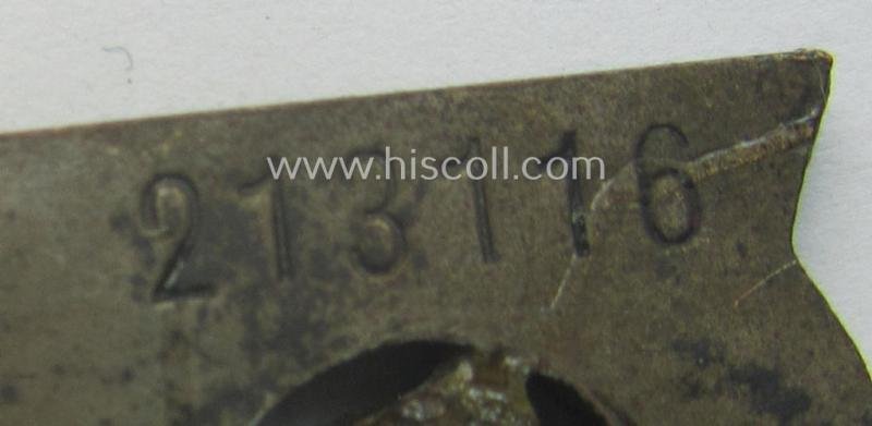 DJ- (ie. 'Deutsches Jungvolk'-) so-called: 'Leistungsabzeichen in Bronze' (or: bronze-class youth sports'-badge) being a maker- (ie. 'RzM - M1/35'-) marked specimen that shows an engraved (unique) bearers'-numeral ('213116') — image 3