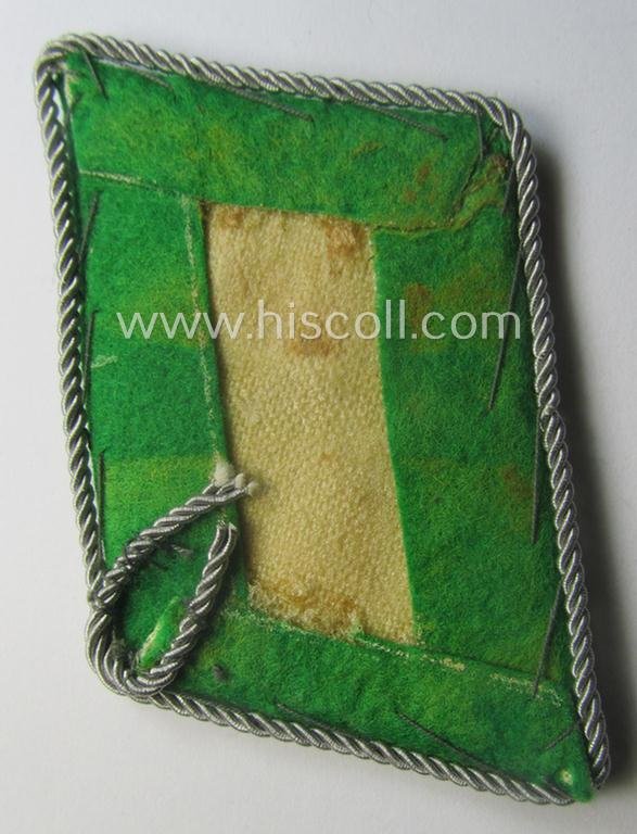Single - but nevertheless not that easily found! - bright-green-coloured- (and/or: silver-piped) WH (Luftwaffe) officers'-type collar-patch (ie. 'Kragenspiegel für Offiziere') as was intended for a: 'Leutnant der LW-Felddivisionen' — image 2