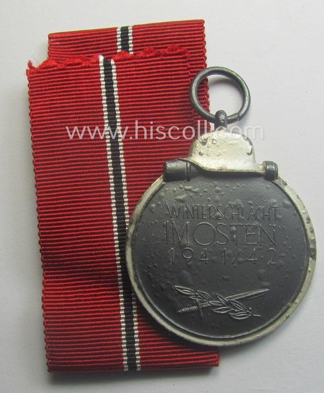 Medal-set: 'Winterschlacht im Osten 1941-42' being a maker- (ie. '18'-) marked specimen by the maker: 'Karl Wurster K.G. - Markneukirchen in Sa.' — image 4
